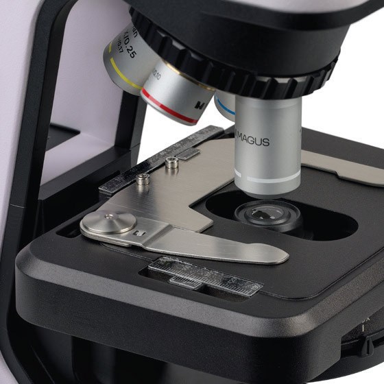 microscope-magnus52